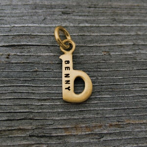 14k oro bebé minúscula B encanto inicial, joyería inicial, colgante inicial, letra de oro, encanto de monograma de oro, oro rosa B oro blanco inicial