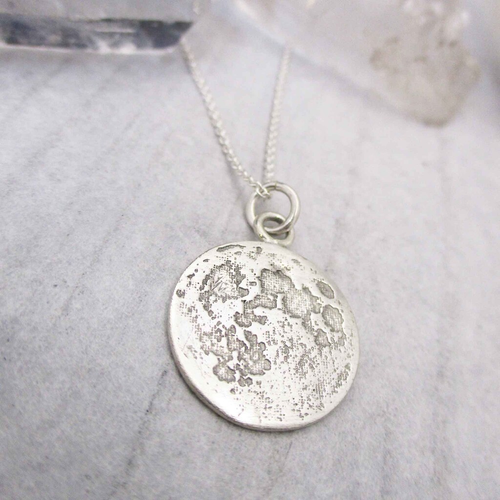 TreasureBay Ciondolo In Argento Sterling 925 Con Luna E Lupo In Stile Celtico, Gioiello Fatto A Mano In Confezione Regalo