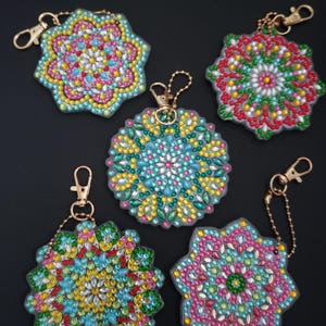 Portachiavi con pittura a diamante bifacciale
