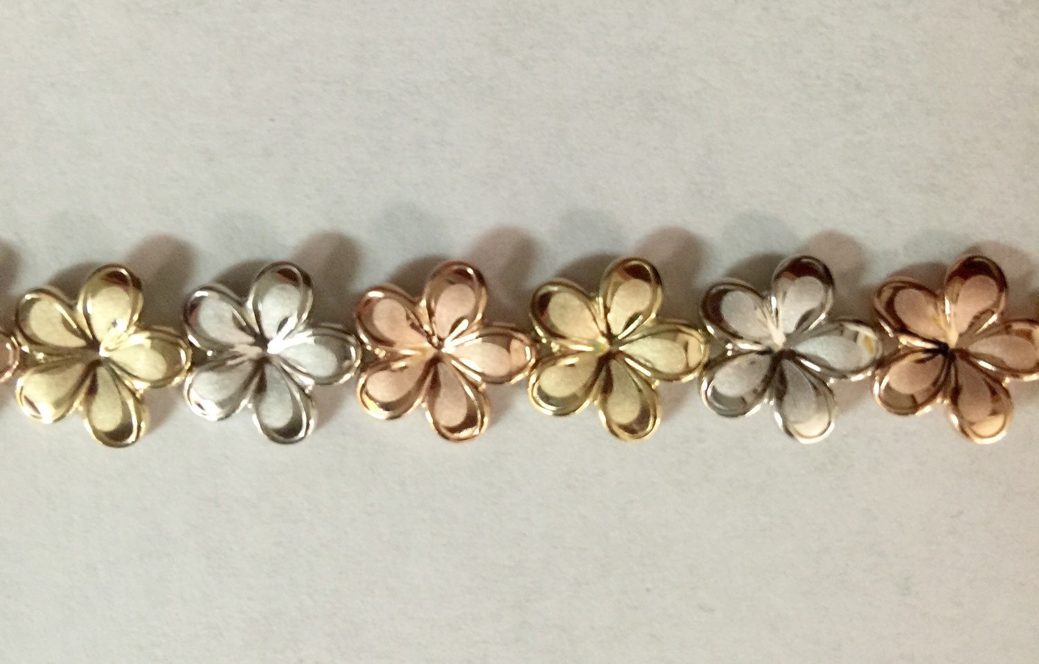 14K Solid Gold Tricolor Plumeria Flower Hawaiian Bracelet 7 Etsy