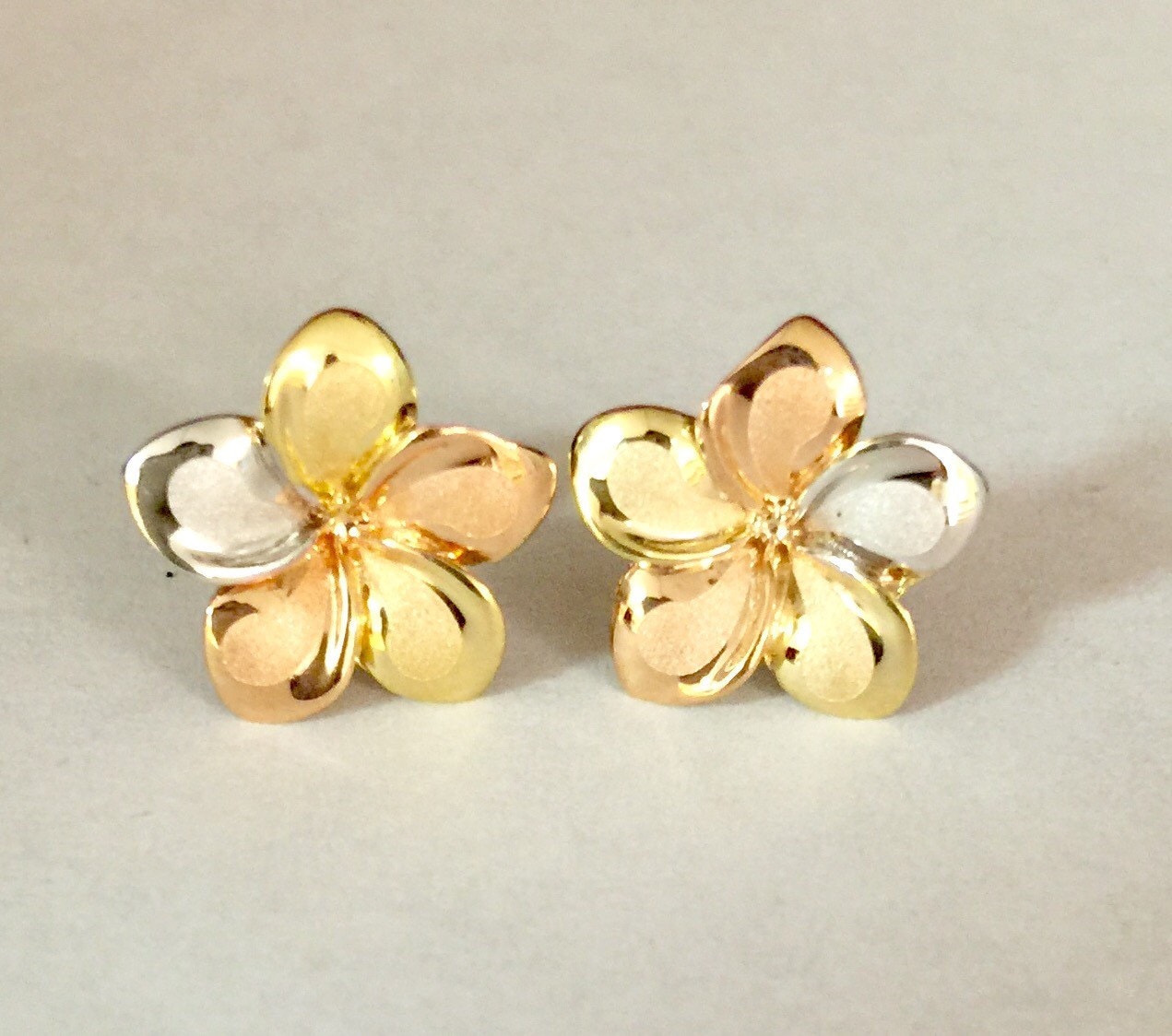 14k Tri Color Gold Flower Pendant Charm