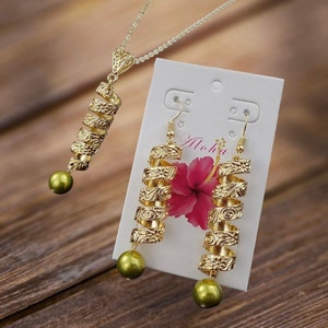 gold plated plumeria flower twisted set shell lime pearl dangling earrings & necklace