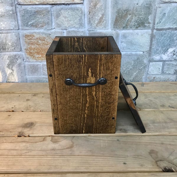 Rustic Bathroom Trash Can Farmhouse - Etsy