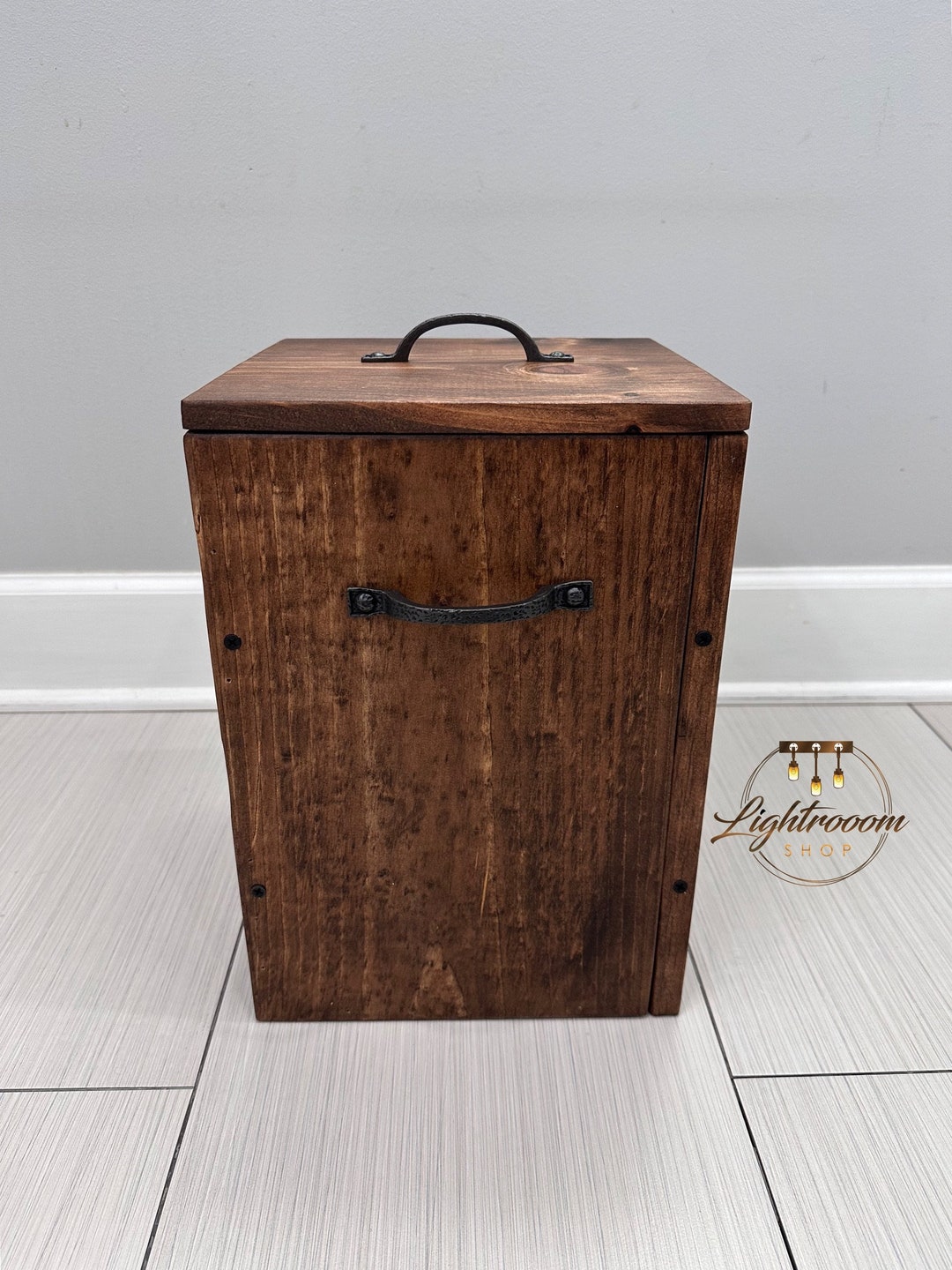 HONEY Rustic Garbage Can With Lid, Bathroom Trash Can, 2 Sizes ...