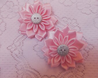 Kanzashi flower hair clip, children's pink flower hair clip