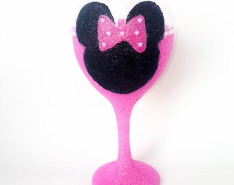 Minnie Pearl Glitter Wine Glass, Minnie Mouse Party, Birthday Girl Cup, Pink Minnie Decor, Party Decor For Girl, Christmas Present, Polk Dot