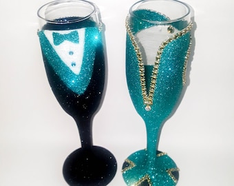 Prom Glitter Glasses, His and Hers Toasting Flutes, Wedding Champagne Flutes, Prom Decorations, Glitter Champagne Glasses, Champagne Party