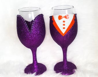 His and Hers Glass Set, Prom Glasses, Glitter Wine Glasses, Anniversary Decorations, Wedding Wine Glasses, Engagement Gift, Toasting Cups
