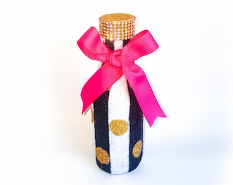 Kate Spade Party Ideas, Party Favors, Birthday Party Decor, Black & White Party Ideas, Memory Bottles, Kate Spade Bridal Shower, Polka Dots