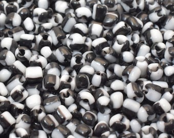 Black White Glass Seed Beads Sizes 8/0 6/0, Two Tone Round Crafting Beads (1 Pound Bulk, Jewelry Making)