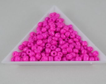 Seed Beads Glass Beads Size 6.0 Sold by 1 LB/ Pound Size 6/0 are 3mm, 4mm Beads