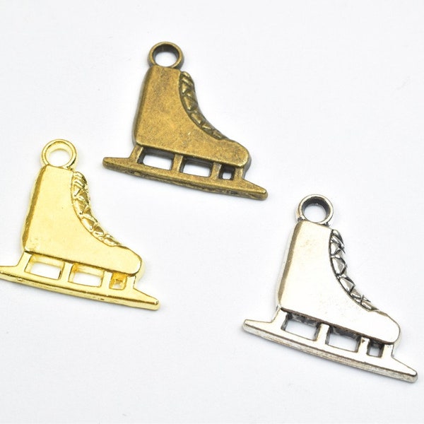 8 PCs Ice Skates Sport Charm Pendant Beads Gold/Antique Silver Alloy Metal Size 19x19mm Decorative Design 2mm JumpRing For Jewelry Making