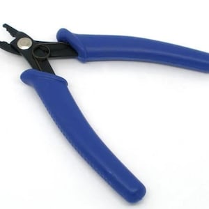 Bead Crimper Pliers Dual Step Jaw: Comfort Grip Handles, Jewelry Making Tool | Wire Stringing, Clean Crimp Finish | Lightweight Durable
