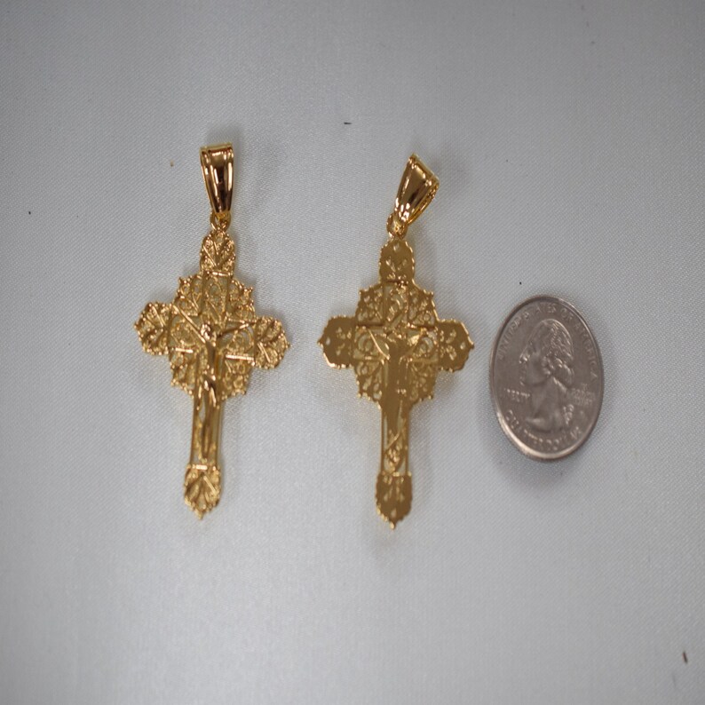 18Kt Gold Filled Religious Cross Filigree Pendant With Jesus For Rosary Baby Christening Baptism Gift Jewelry Making GP156