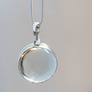 Round Silver Lockets for Hair, Glass Locket for Photo Locket, Sterling Silver Locket, Statement Locket, Silver Locket Pendant for Necklace