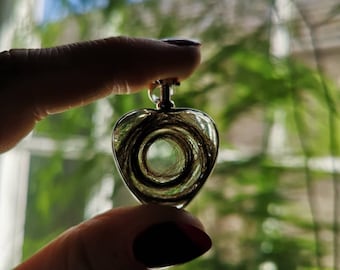 Medallón para el primer corte de pelo del niño Recuerdo Joyería personalizada Recuerdo de mechón de pelo Medallón de pelo personalizado Cómo recordar a un ser querido perdido
