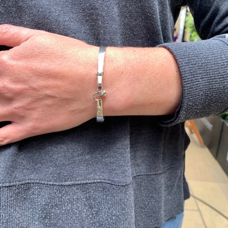 Small Wrist Silver Bangle Silver Bracelet for Small Wrists Etsy UK