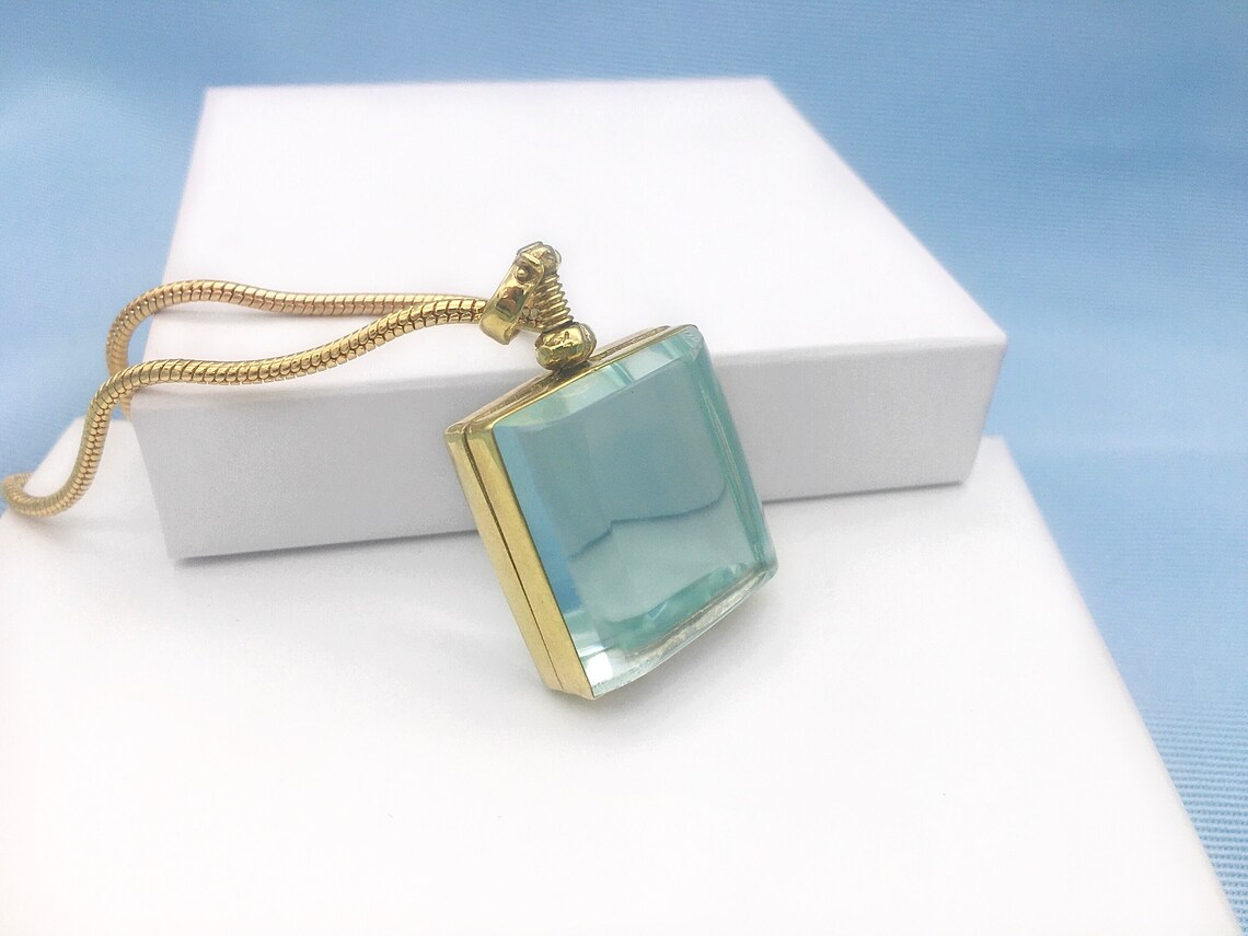 Medium Gold Fillable Locket Choose a Shape gold Message | Etsy