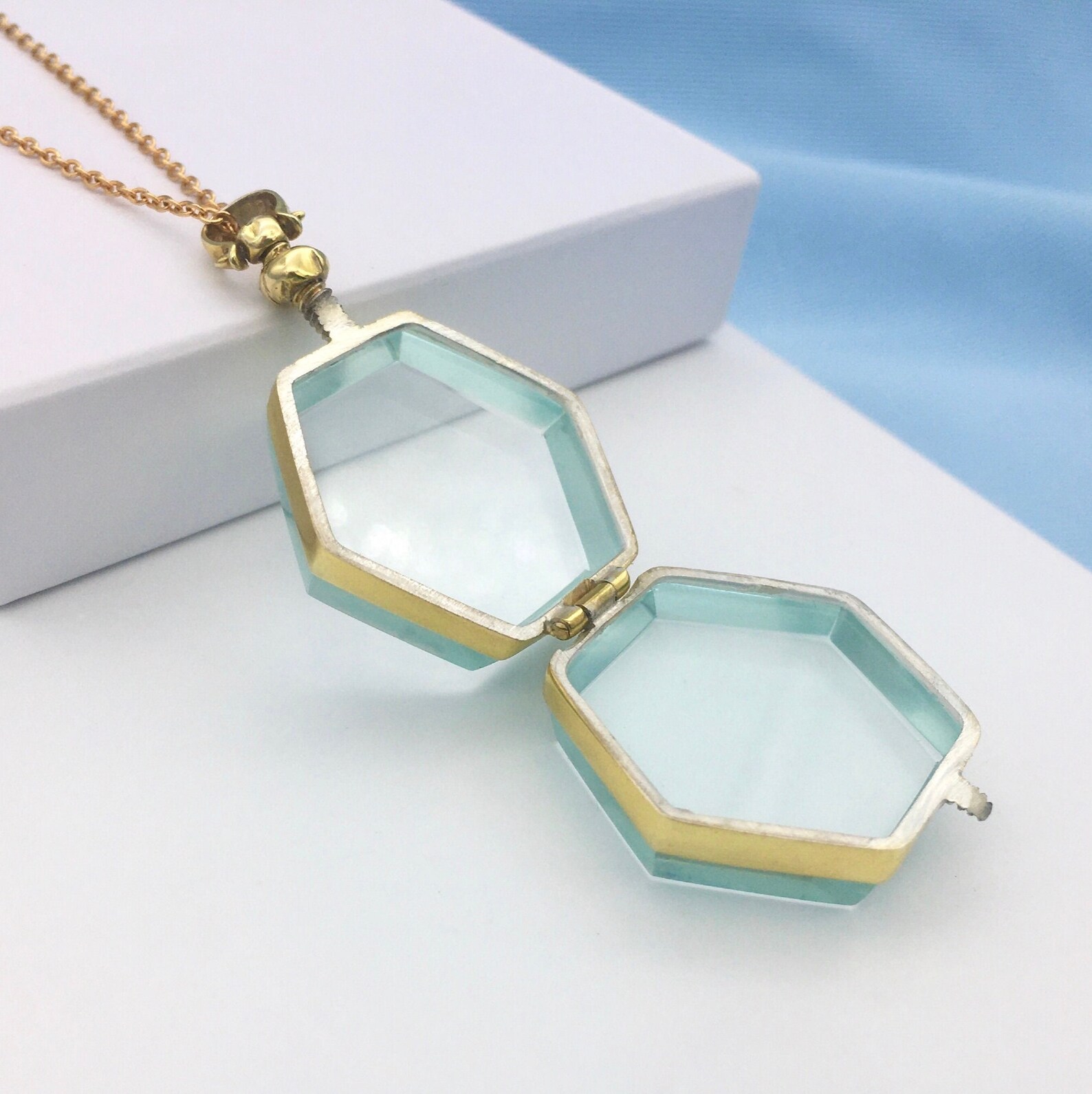 New Fillable Gold Locket Hexagon Locket Beehive Glass Locket Gems Gold ...