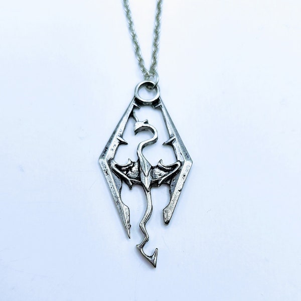 Skyrim Amulet Necklace Elder Scrolls Dragonborn