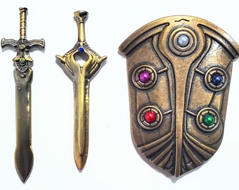 Fire Emblem Falchion Ragnell Shield - Keychain Necklace  Fire Emblem: Awakening - Path of Radiance - Radiant Dawn