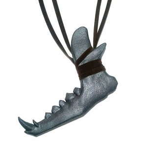 Solas jawbone necklace discount