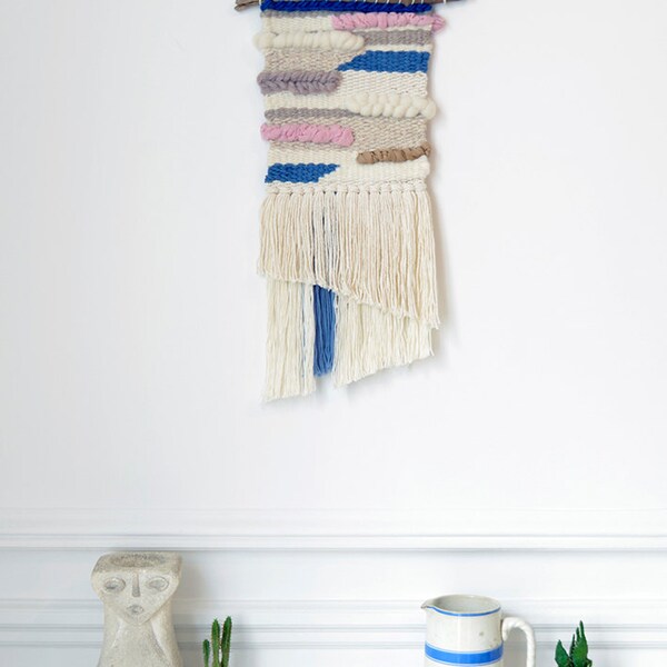 Wall weaving