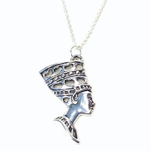 Nefertiti Necklace, Egyptian Queen Jewelry, Wife of Pharaoh Akhenaten, Egypt Gift for women or men, Large Goddess Charm, Long short chain