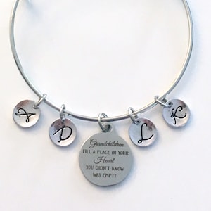 Regalo para abuela Joyería, Los nietos llenan un lugar en tu corazón que no sabías que estaba vacío Pulsera con dijes de 2 3 4 5 6 7 8 9 letras