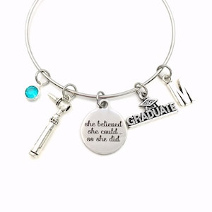 Regali per laureati in audiologia, braccialetto per laurea in otorinolaringoiatria, braccialetto per otorinolaringoiatra, gioielli "Credeva di potercela fare, quindi l'ha fatto"