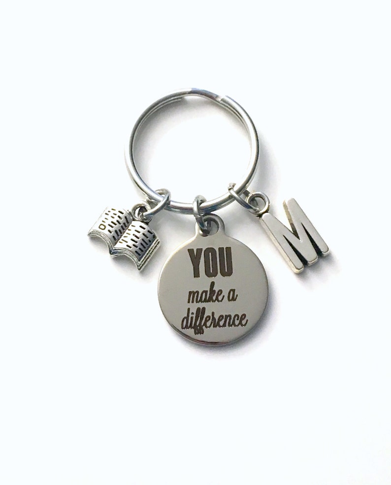 Thank you gift for volunteer reader, Librarian Assistant Keychain, You make a Difference Key Chain School Appreciation Christmas present men image 1