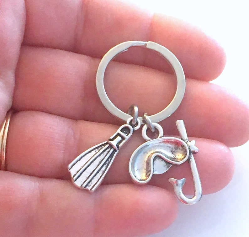Scuba Diver's Key Chain, Snorkeling KeyChain Diver Keyring, Diving Instructor Gift birthday present Christmas Water Fin Charm Snorkel Mask image 2
