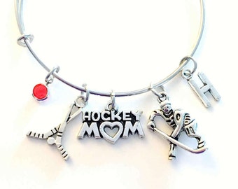 Personalized Hockey Mom Bracelet / Hockey Bangle / Birthday Jewelry / Christmas or Mother's Day present / Goalie or Player Gift for Mommy