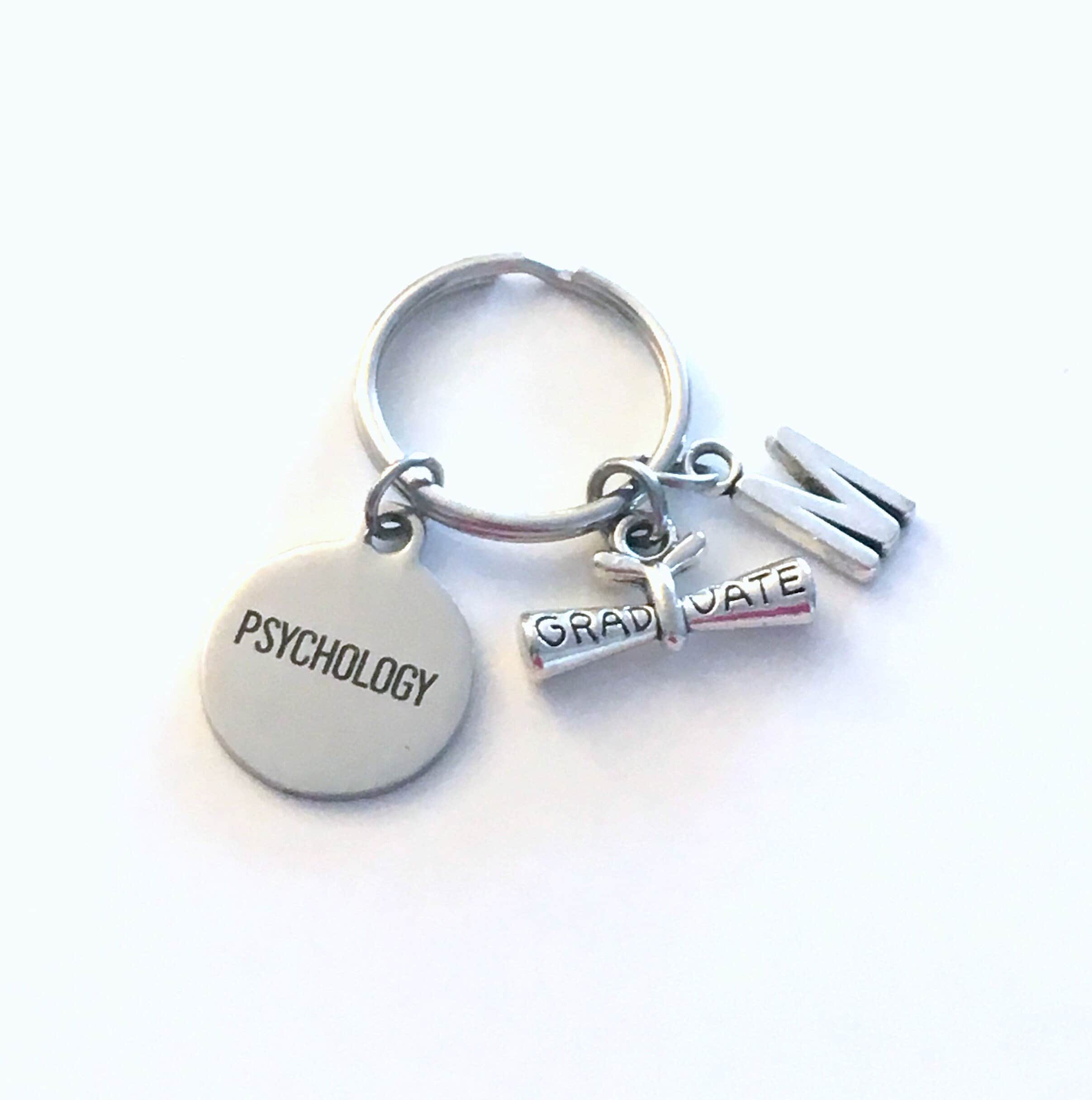 Psychology Graduation Gift, 2025 Psych Student Keychain for Psychologist Grad Key Chain Doctor Keyring Graduate initial letter man 2026