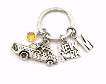 Llavero de Nueva York, llavero de taxi de Nueva York, llavero &quot;Me encanta Nueva York&quot; de la Gran Manzana, joyería de regalo de Nueva York con inicial personalizada y piedra de nacimiento personalizada.