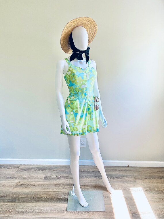 Vintage 1950s Abstract Print Playsuit / 50s rompe… - image 5