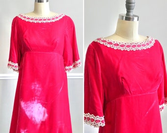 Vintage late 1960s Hot Pink Velvet Mini Dress / retro babydoll empire waist party holiday scooter dress size XS S