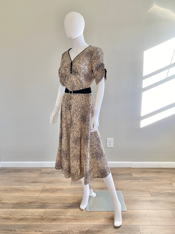 Vintage 1950s Champagne Abstract Print Dress / 50… - image 4