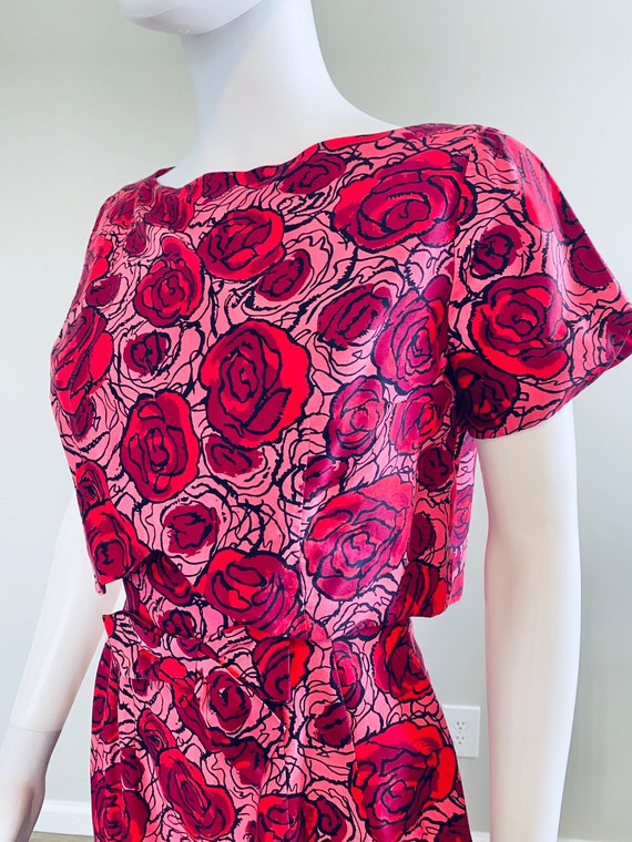 1960s Vintage Rose Print Dress / 60s floral print… - image 5