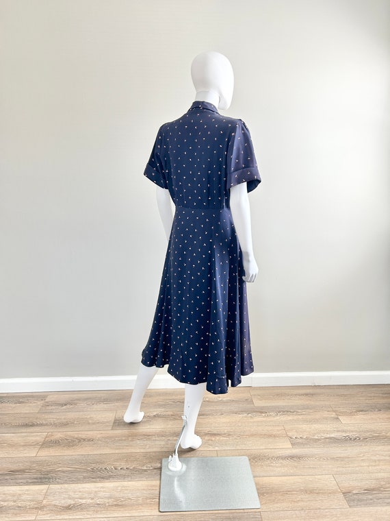 Vintage 1950s Navy Blue Floral Shirt Dress / 50s … - image 9