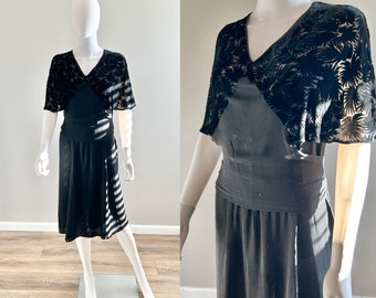 Vintage 1930s Black Rayon Dress with Velvet Caplet / 30s Party Dress / Size L