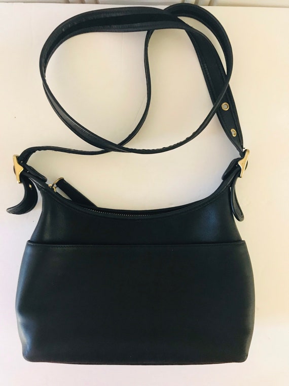 VTG Black Gold leather Coach Purse 9136/ designer