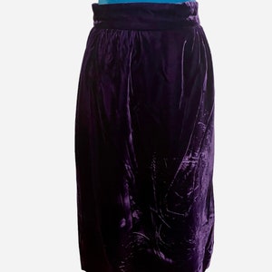 Neiman Marcus Vintage 60s Purple Velvet High Waist Pencil Skirt/Union Made/Vintage purple velvet skirt/boho velvet skirt