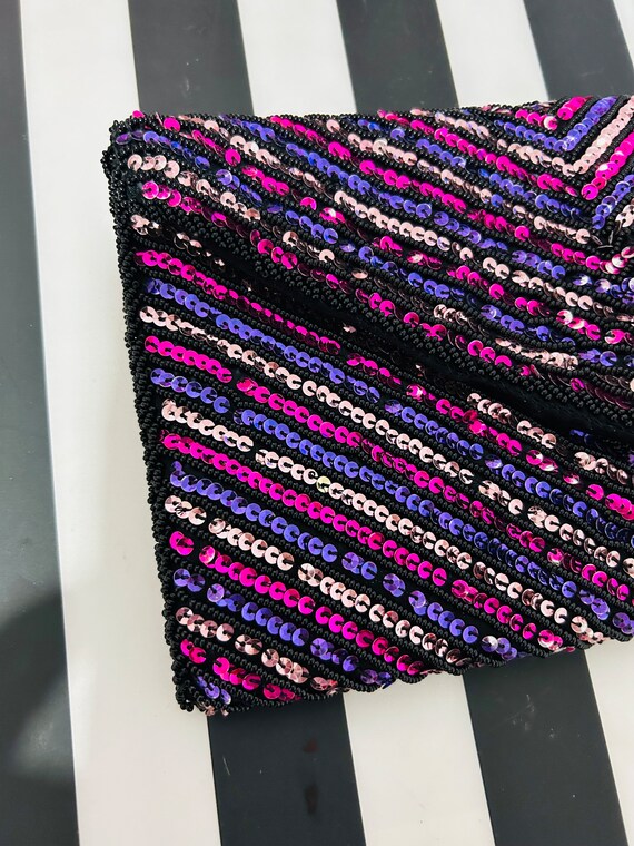 Vintage sequin clutch/purple and pink beaded part… - image 3