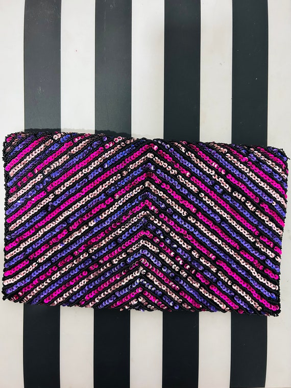 Vintage sequin clutch/purple and pink beaded part… - image 5