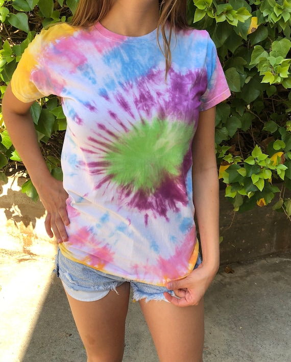 Buy Colorful Tie Dye Shirt Size M Unisex Spiral T-shirt Summer