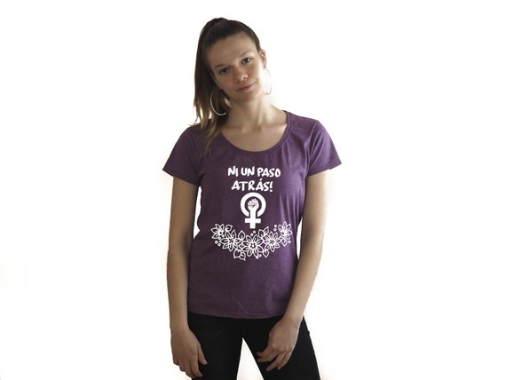 Camiseta feminista Día de la mujer un paso atrás - Etsy