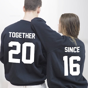 Together Since Sudaderas personalizadas para parejas, San Valentín, sudaderas personalizables, Together since, Sudadera a juego para parejas