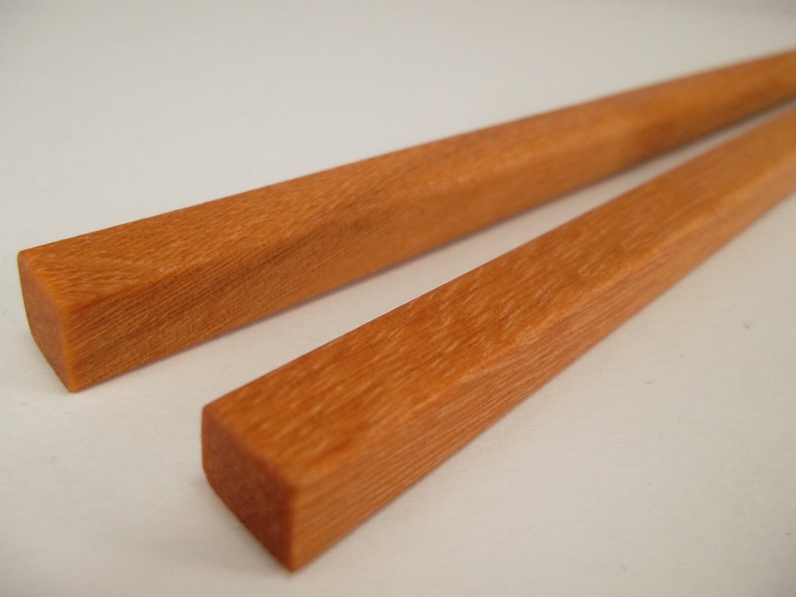 Chopsticks Palm Wood Unique Wood Gain Handmade Noodles Rice Kitchen Food Chopstick Engraved Round Shape