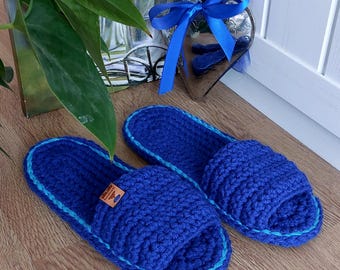 Slippers for men, crocheted slippers, men's slippers in blue, wool slippers, blue shoes, men's gift